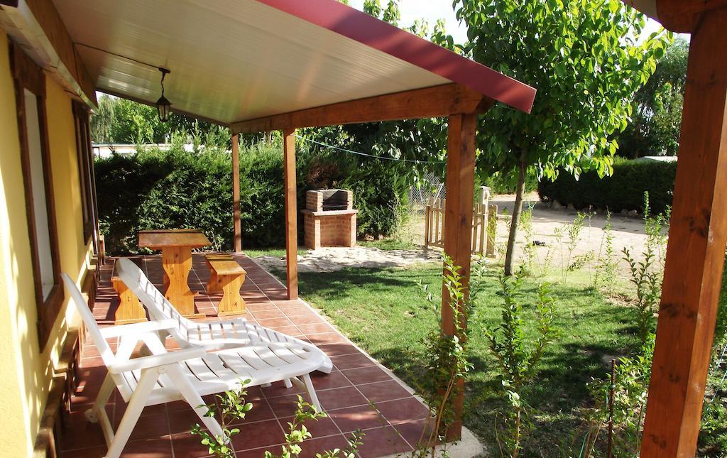 Camping Cubillas Cubillas de Santa Marta Zimmer foto